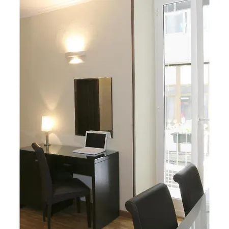 Daphne Trevi Apartament